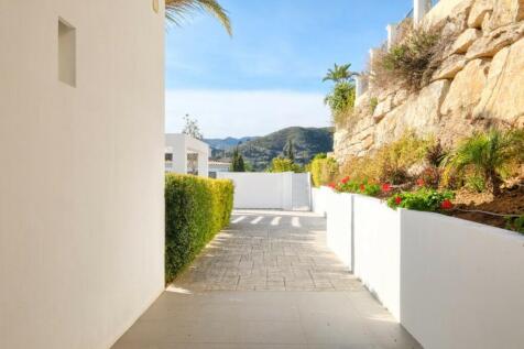 Property Image 38