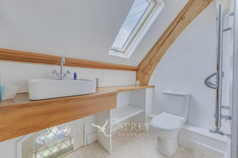 En-Suite to Bedro...