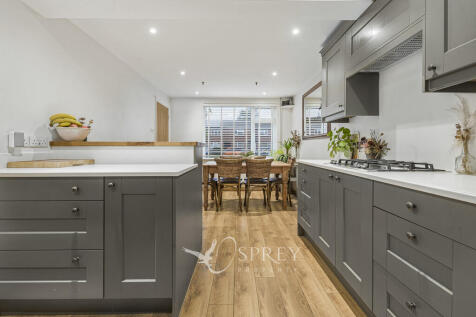 Kitchen/Dining Ro...