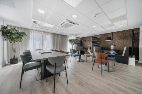 IMG_18929_19_larg...