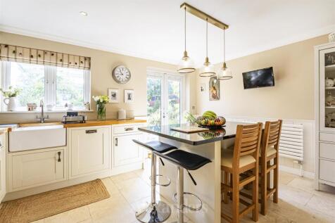 102 Oakley road_-29.jpg
