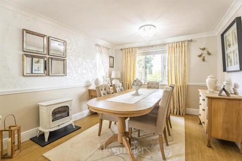 102 Oakley road_-18.jpg