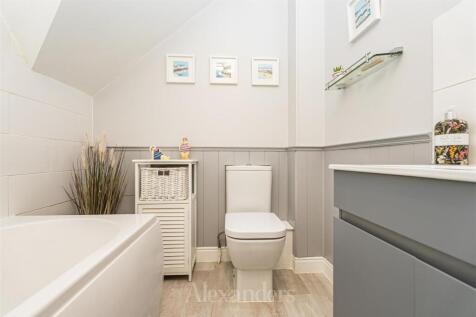 102 Oakley road_-11.jpg