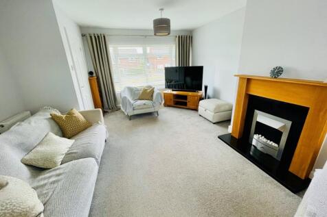 Sitting/Dining Room
