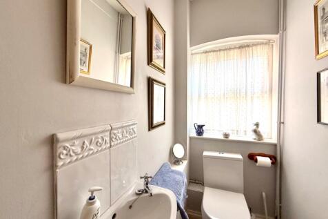 Cloakroom 