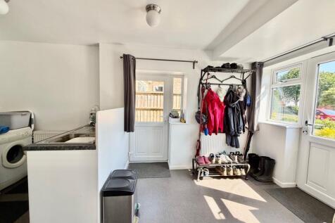 Utility Room/Boot Rm