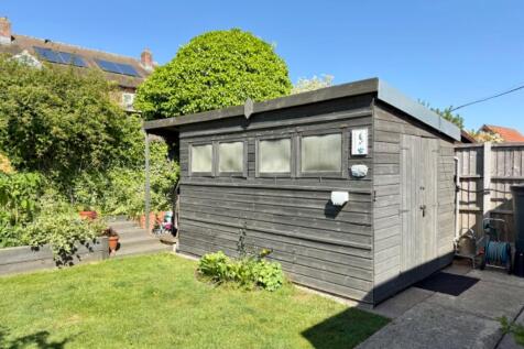 Shed