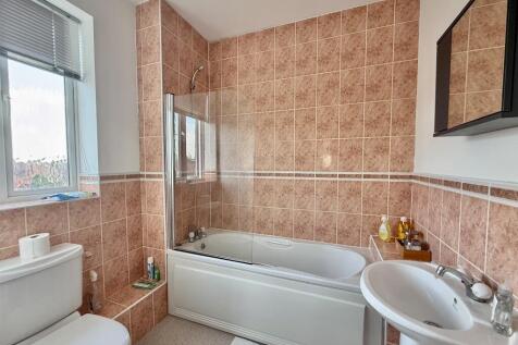 En-Suite 2