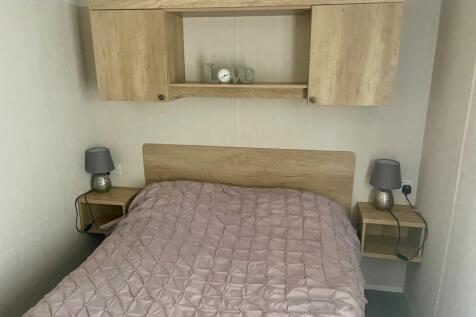 Bed 1