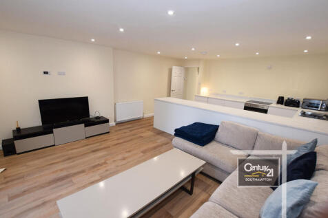 LOUNGE SECTION | PIC 1