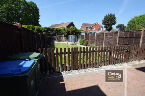 BACK GARDEN | PIC 2