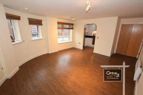 LOUNGE | PIC 1