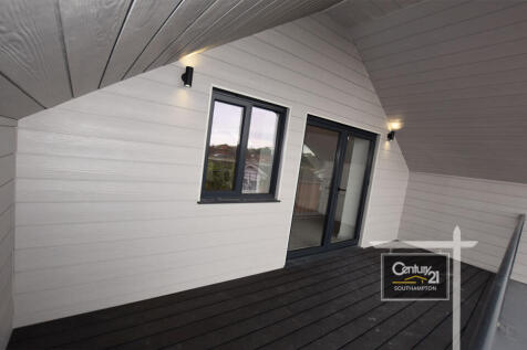 BALCONY | PICTURE 1