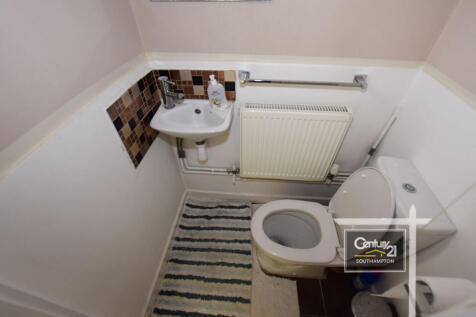 CLOACK ROOM