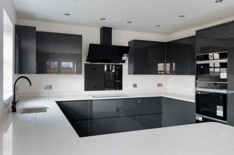 Kitchen Breakfast Family Room
