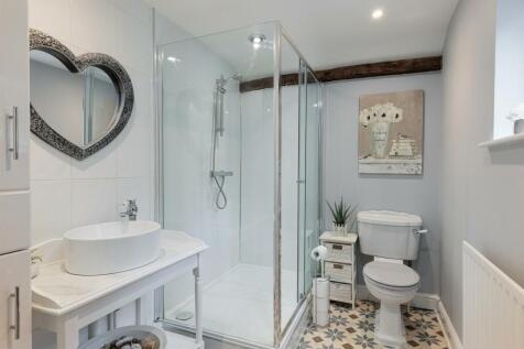 Master EnSuite