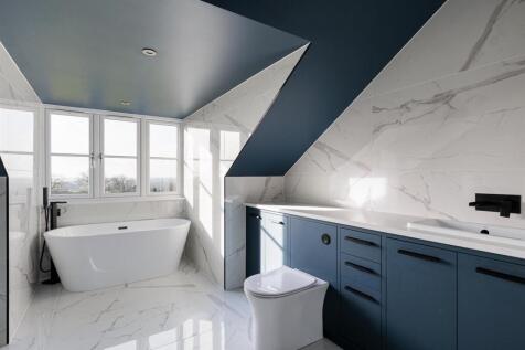 Master Bedroom EnSuite