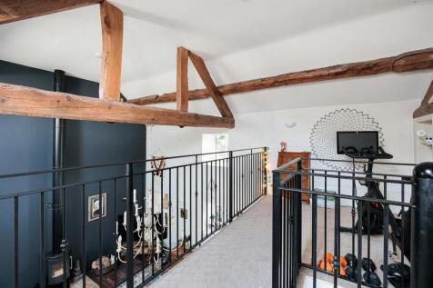 Mezzanine Area