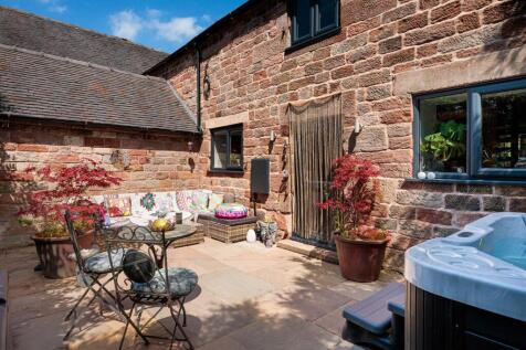 Rear Patio Area