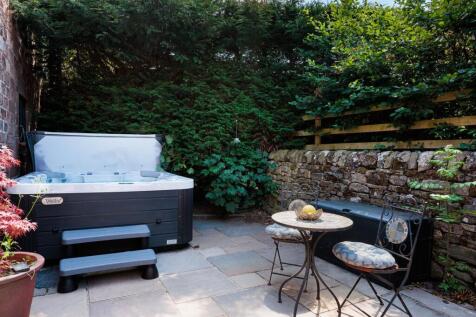 Rear Patio Area