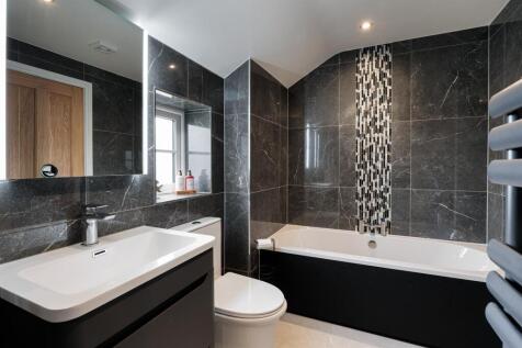 Bedroom 1 En-Suite