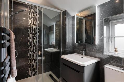 Bedroom 1 En-Suite