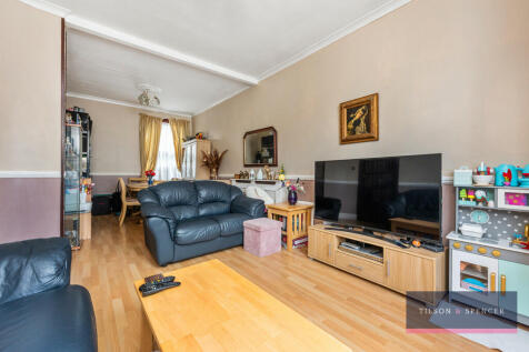 Through Lounge Vi...