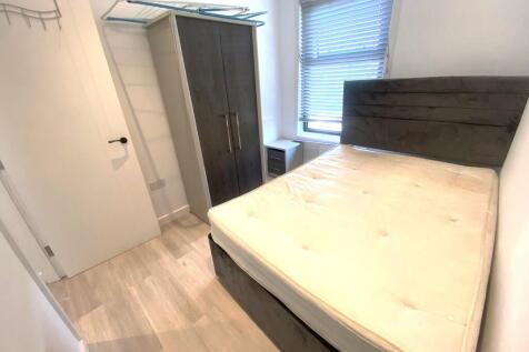 bedroom pic 2