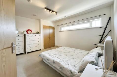 0819a35f-bed 203