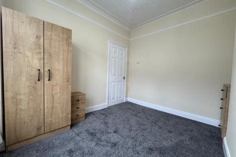 Bedroom 1 Downstairs