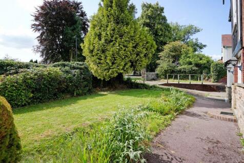 Side Garden 