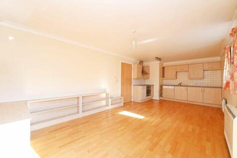 Open Plan Living / Kitchen 