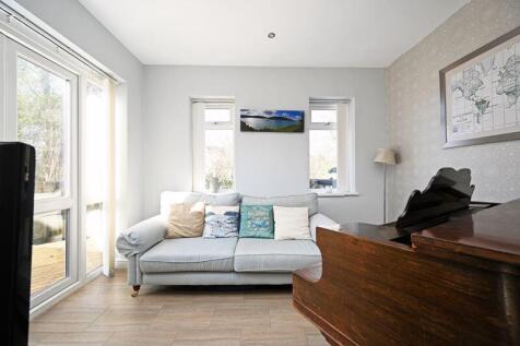 Family Room/Study