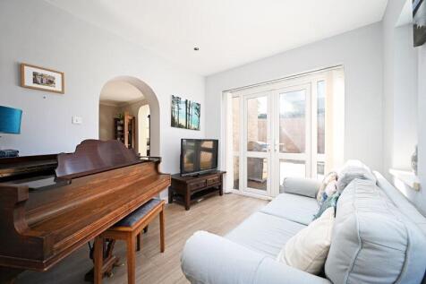 Family Room/Study