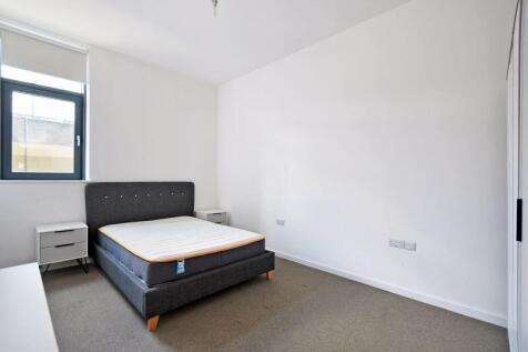 Large bedroom