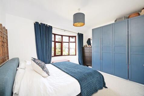 Front Double Bedroom