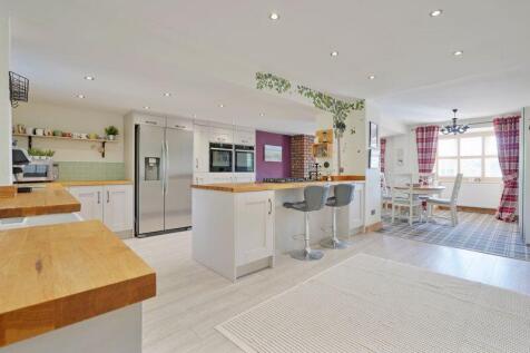 Open Plan Dining Kitchen 