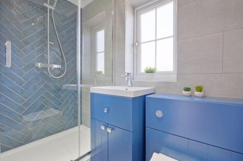 Ensuite Shower Room 
