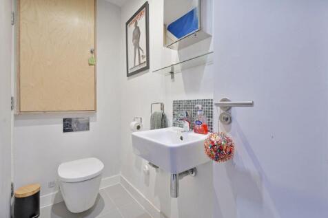 Ground Floor WC / Utility