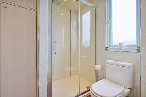 Ensuite Shower Room 