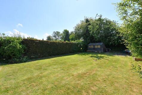 Lawned Garden