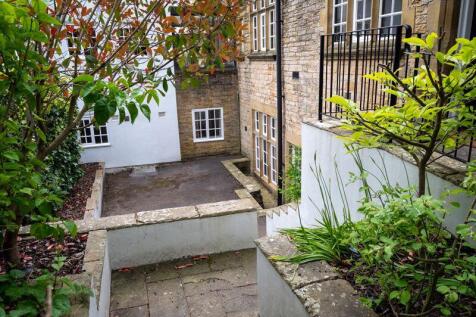 Private Courtyard