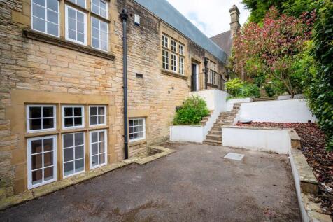 Private Courtyard