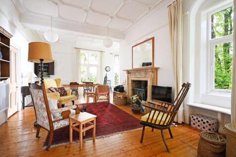 Open Plan Family Room 