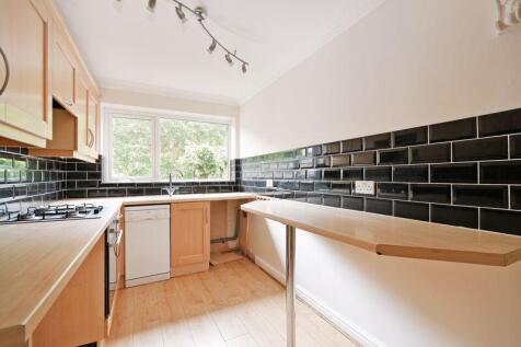 Kitchen / breakfast bar