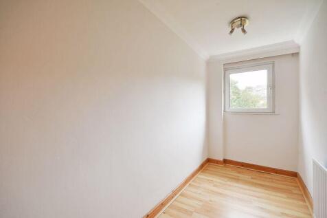 Bedroom/Study