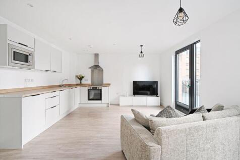 Open Plan Living Space / Kitchen 