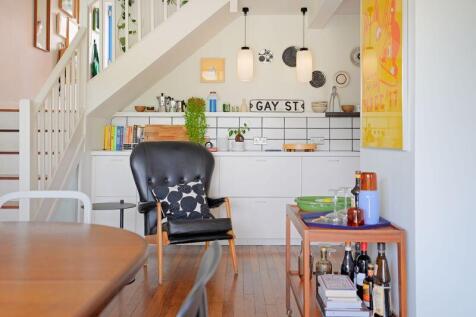 Open Plan Kitchen / Dining 