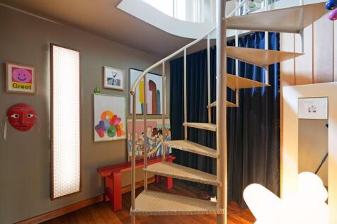 Spiral Stairs 