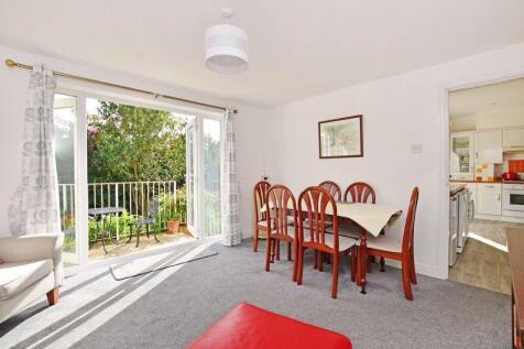 Family &amp; Dining Room into Kitchen